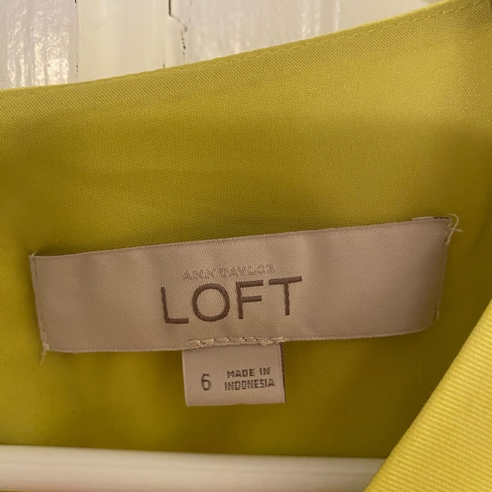 Loft Dress - Picture 4 of 5